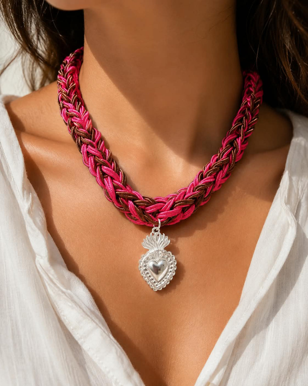 Collar Ana